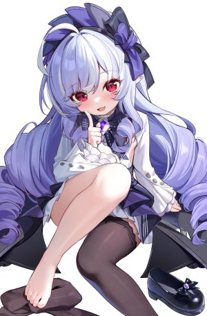 Nahaki,vivian_banshee,绝区零,脸红,breasts,长发,视线正对,開口,尖耳,紫发,红色眼,笑顔,single,白发