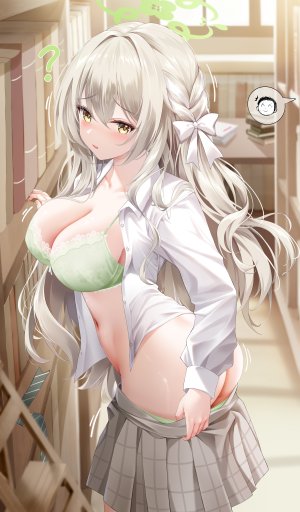 蔚蓝档案,proverbs箴言,脸红,领结,bra,三股辫,breasts,cleavage,灰发,光晕,长发,长袖,视线正对,露脐,開口,开衫,胖次,panty_pull,褶皱裙,缎带,衬衫,短裙,single,下着,超长发,黄色眼