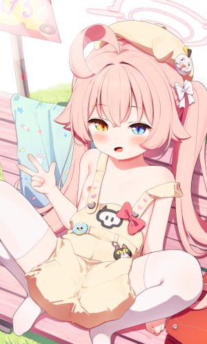 setmen,蔚蓝档案,小鳥遊ホシノ,萝莉,贫胸,发饰,胖次,丝袜,双马尾,脸红,长发,粉发,张腿