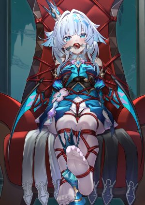 异端丶,崩坏：星穹铁道,捆绑play,蓝发,口塞,丝袜,王冠,白丝