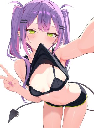 常暗トワ,Hololive,猫乃介,bra,breasts,恶魔娘,绿色眼,发饰,长发,视线正对,露脐,粉发,尖耳,紫发,single,双马尾,下着,Vtuber,白背景