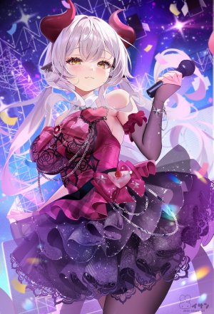 原创,いさり,兽耳,breasts,连衣裙,灰发,holding,horns,长发,single,黄色眼