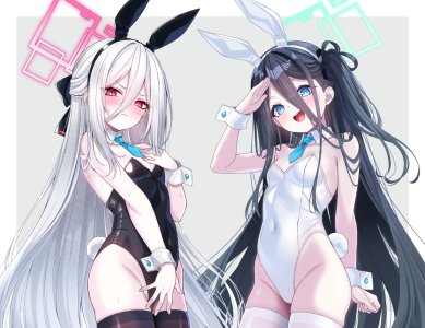 天童爱丽丝,天童Kei,蔚蓝档案,fukemachi,兽耳,露肩,黑发,黑丝,碧眼,脸红,breasts,cameltoe,光晕,长发,视线正对,開口,红色眼,笑顔,丝袜,超长发,白发,白丝